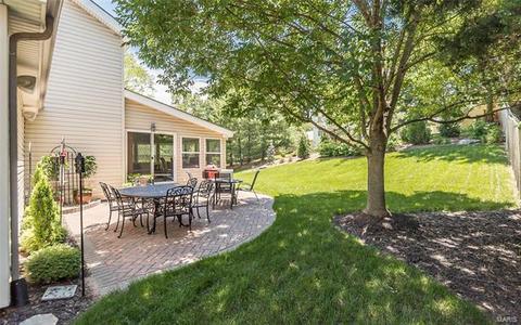 1724 Carman Valley Dr, Ballwin, MO 63021 photo 37