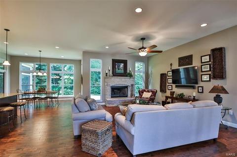 2011 Paul Renaud Blvd, Lake Saint Louis, MO 63367 photo 5
