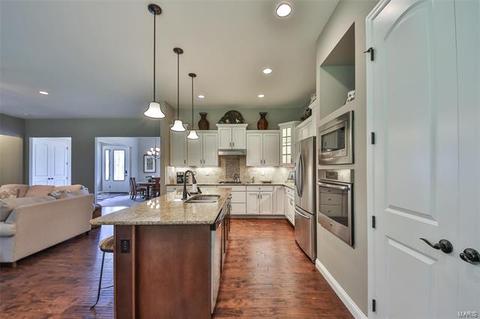 2011 Paul Renaud Blvd, Lake Saint Louis, MO 63367 photo 7