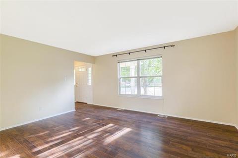 6 Statesman Ct, O'fallon, MO 63368 photo 7