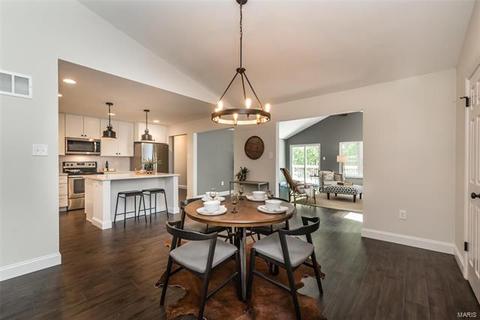 380 Woodrun Dr, Ballwin, MO 63021 photo 6