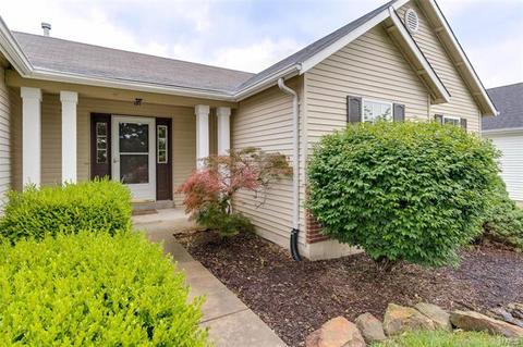 2762 Red Cedar Parc, O'fallon, MO 63368 photo 2
