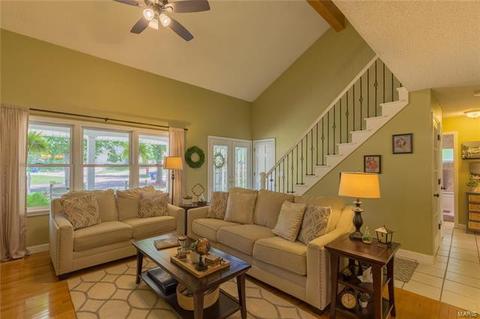 911 Totem Woods Ct, Manchester, MO 63021 photo 6