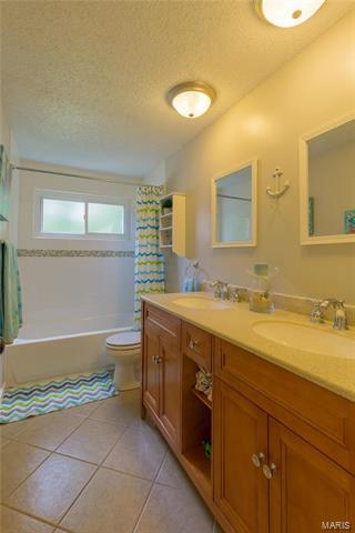 911 Totem Woods Ct, Manchester, MO 63021 photo 28