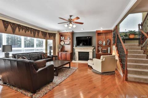 210 Arbor Trails Dr, Ballwin, MO 63021 photo 7