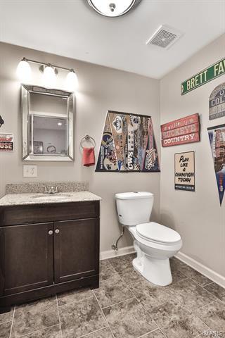 210 Arbor Trails Dr, Ballwin, MO 63021 photo 36