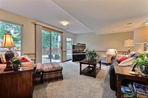 426 Alverston Ct, Ballwin, MO 63021 photo 24