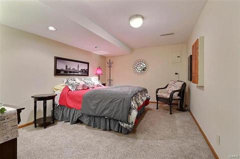 426 Alverston Ct, Ballwin, MO 63021 photo 26