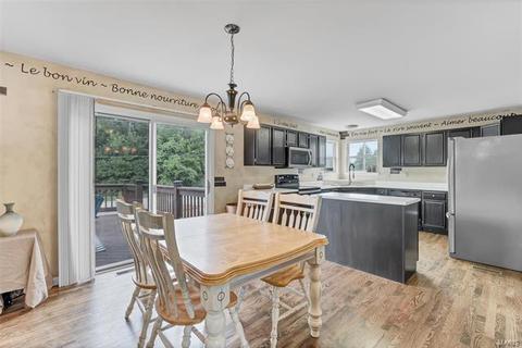 7471 Little Oaks Dr, O'fallon, MO 63368 photo 12