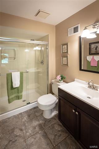 251 Towercliffe Dr, Ballwin, MO 63021 photo 14