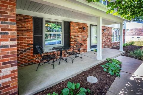 251 Towercliffe Dr, Ballwin, MO 63021 photo 23