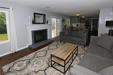 1388 Justerini, Ballwin, MO 63011 photo 15