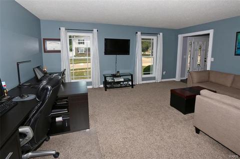 1388 Justerini, Ballwin, MO 63011 photo 5