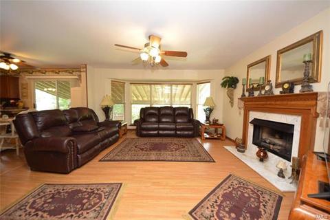 8 Tinsmith Ct, O'fallon, MO 63366 photo 7