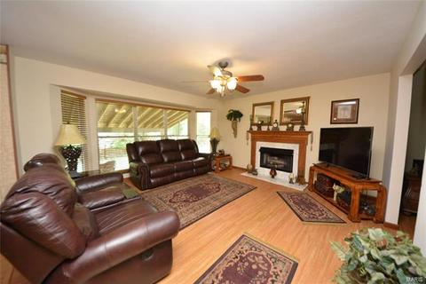 8 Tinsmith Ct, O'fallon, MO 63366 photo 8