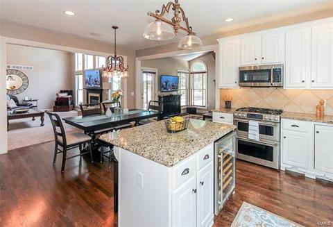 755 Southbrook Forest Ct, Weldon Spring, MO 63304 photo 10