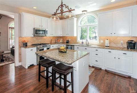 755 Southbrook Forest Ct, Weldon Spring, MO 63304 photo 9