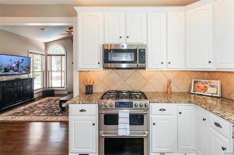 755 Southbrook Forest Ct, Weldon Spring, MO 63304 photo 43