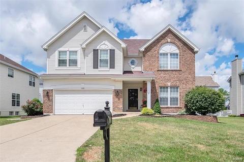 1939 Lunenburg Dr, Saint Peters, MO 63376 photo 1