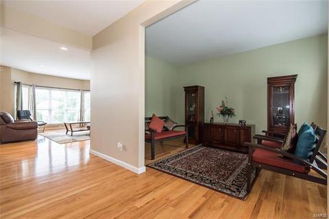 274 Arbor Trails Dr, Ballwin, MO 63021 photo 3