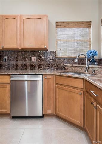 274 Arbor Trails Dr, Ballwin, MO 63021 photo 17