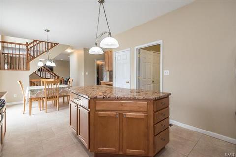 274 Arbor Trails Dr, Ballwin, MO 63021 photo 19