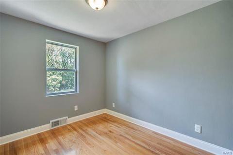 129 Holloway Rd, Ballwin, MO 63011 photo 21