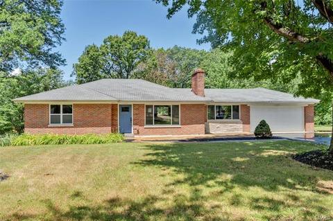 129 Holloway Rd, Ballwin, MO 63011 photo 1