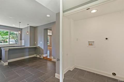 129 Holloway Rd, Ballwin, MO 63011 photo 7