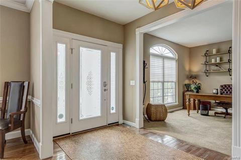 3010 Brook Hollow Dr, O'fallon, MO 63366 photo 5