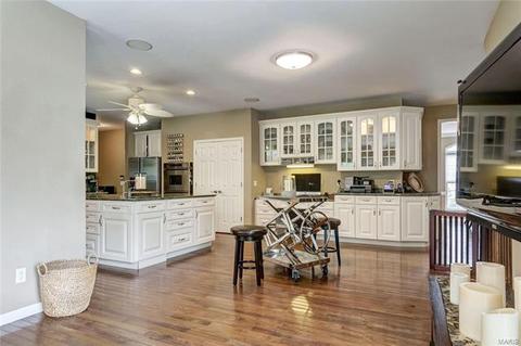 3010 Brook Hollow Dr, O'fallon, MO 63366 photo 20