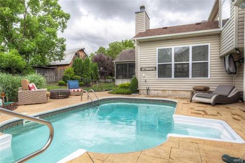 3010 Brook Hollow Dr, O'fallon, MO 63366 photo 3