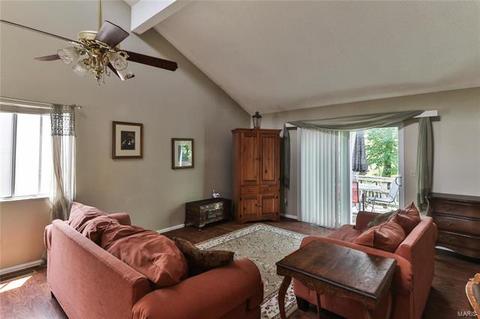 1630 Award Dr, Manchester, MO 63021 photo 3