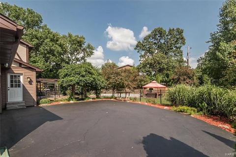 532 Rolling Glen Ln, Ballwin, MO 63011 photo 36