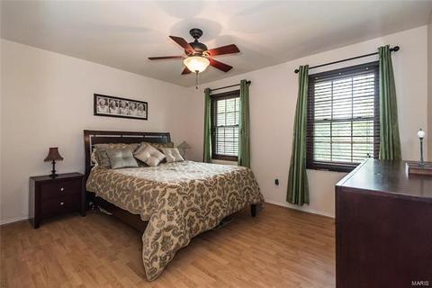 532 Rolling Glen Ln, Ballwin, MO 63011 photo 24