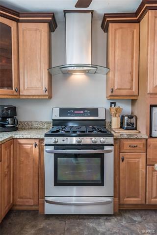 532 Rolling Glen Ln, Ballwin, MO 63011 photo 11