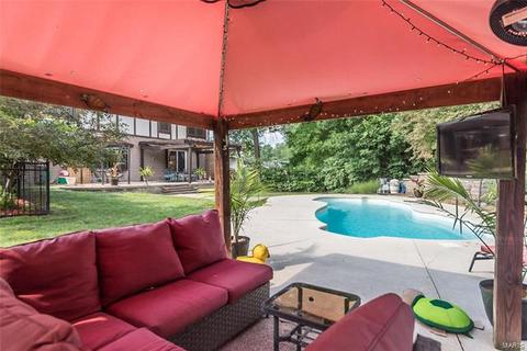 532 Rolling Glen Ln, Ballwin, MO 63011 photo 34