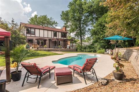 532 Rolling Glen Ln, Ballwin, MO 63011 photo 33
