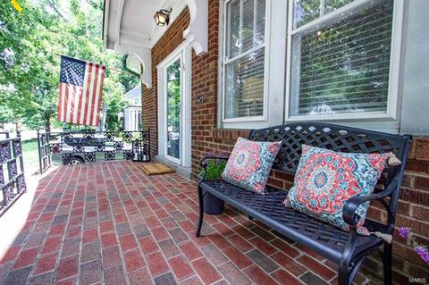 16 E Cedar Ave, Saint Louis, MO 63119 photo 4