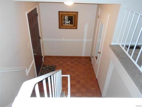 954 Oakfield Dr, Ballwin, MO 63021 photo 24