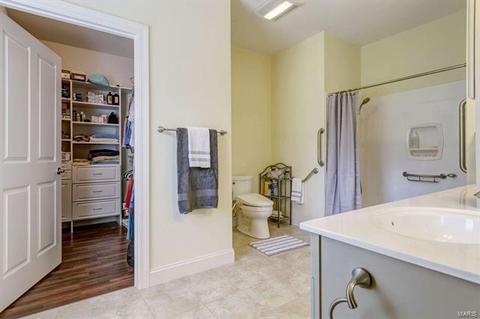 54 Autumn Way Ct, Eureka, MO 63025 photo 25