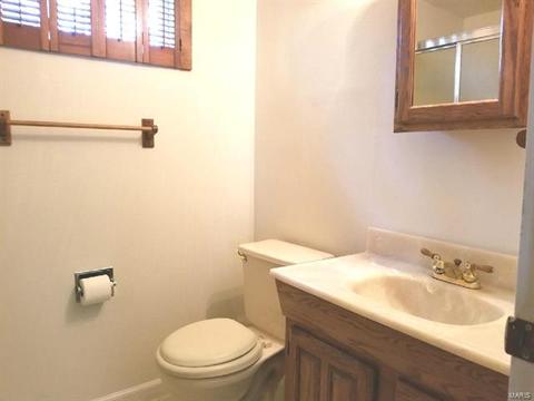 377 Messina, Ballwin, MO 63021 photo 6