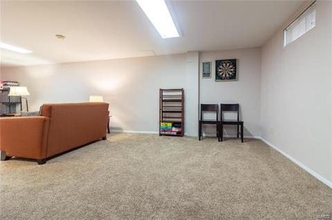 3264 Highgate Ln, Saint Charles, MO 63301 photo 12