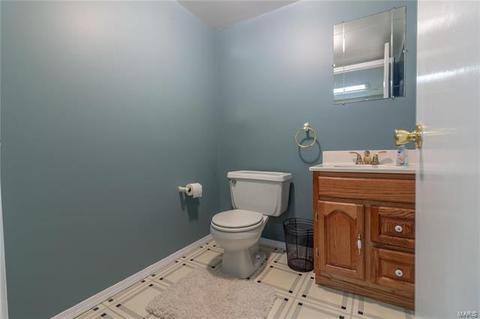 3264 Highgate Ln, Saint Charles, MO 63301 photo 13