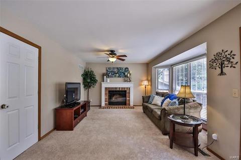 512 Echo Hill Ct, Ballwin, MO 63021 photo 19