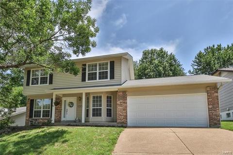 512 Echo Hill Ct, Ballwin, MO 63021 photo 5