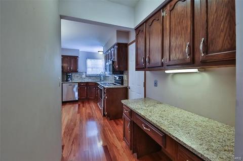 512 Echo Hill Ct, Ballwin, MO 63021 photo 23
