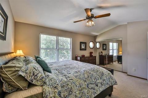 512 Echo Hill Ct, Ballwin, MO 63021 photo 30