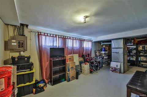 512 Echo Hill Ct, Ballwin, MO 63021 photo 38