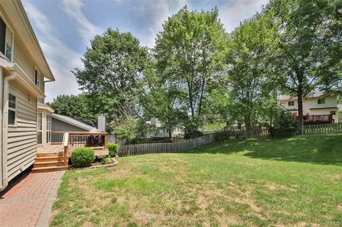 512 Echo Hill Ct, Ballwin, MO 63021 photo 8
